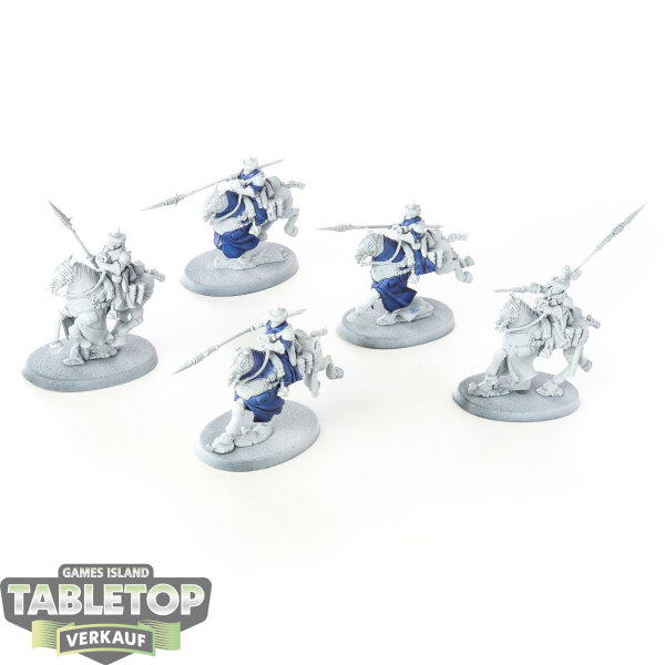 Astra Militarum - 5x Attilan Rough Riders - teilweise bemalt
