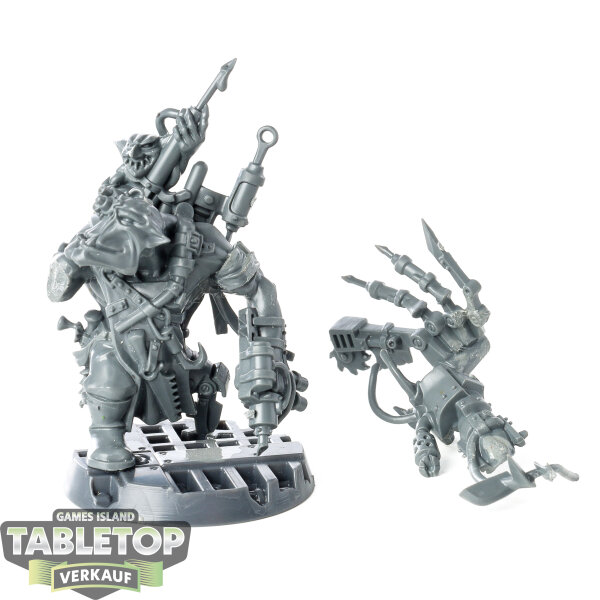 Orks - Ork Painboy - unbemalt