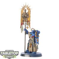 Space Marines - Bladeguard Ancient - bemalt