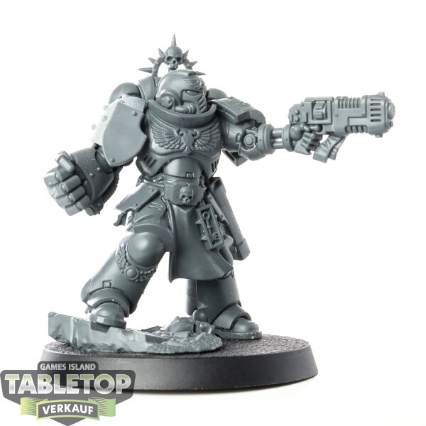Space Marines - Lieutenant - unbemalt