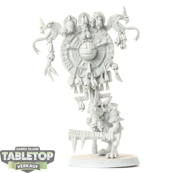 Seraphon - Saurus Astrolith Bearer - klassisch - grundiert