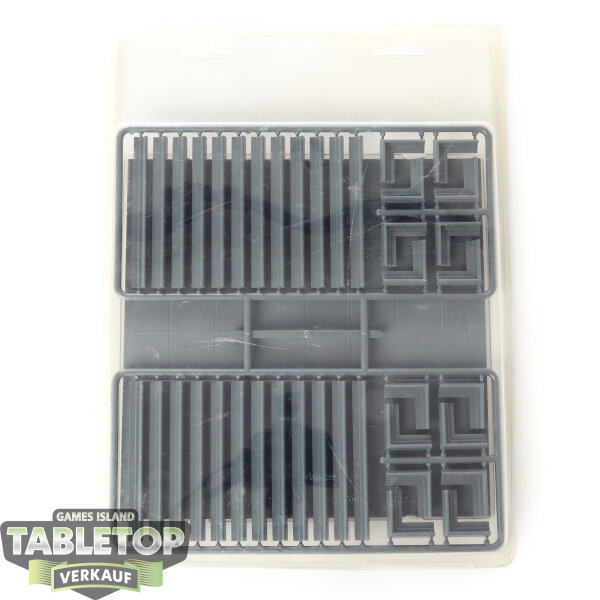 Bases - Citadel Modular Movement Trays - im Gussrahmen