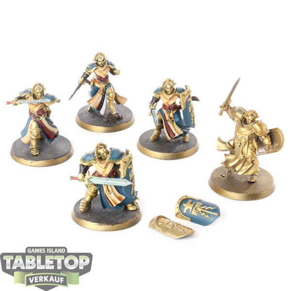 Stormcast Eternals - 5 Vanquishers - teilweise bemalt