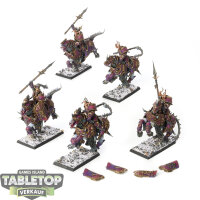 Slaves to Darkness - 5 Varanguard - bemalt
