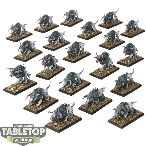 Warriors of Chaos - 20 Chaos Warhounds - bemalt
