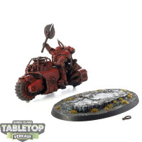 Space Marines - Chaplain on Bike - grundiert