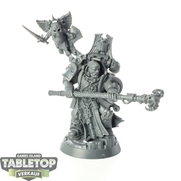 Space Marines - Librarian - klassisch - unbemalt
