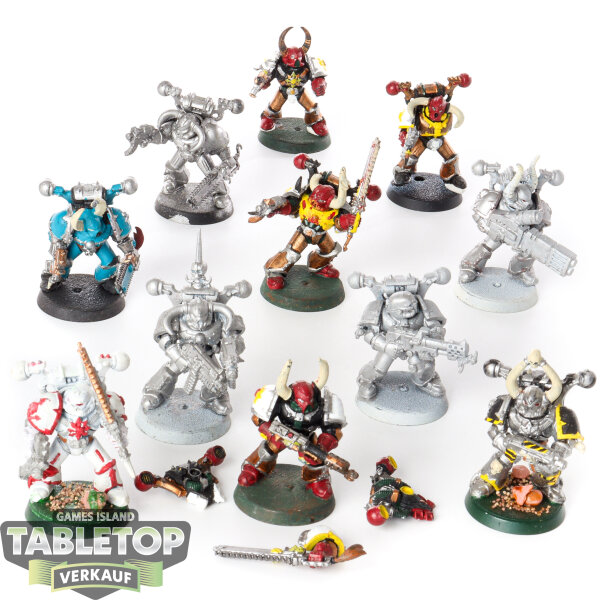 Chaos Space Marines - 10 Chaos Space Marines - teilweise bemalt