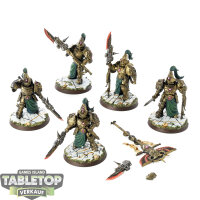 Adeptus Custodes - 5x Custodian Wardens - bemalt