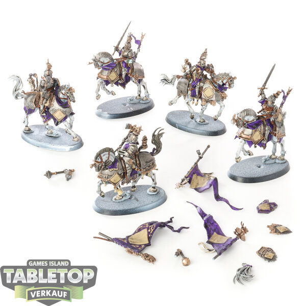 Cities of Sigmar - 5x Freeguild Cavaliers - teilweise bemalt