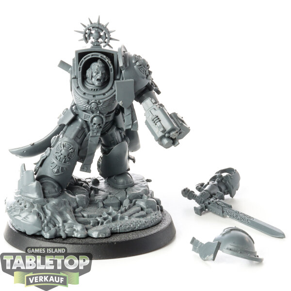 Space Marines - Captain in Terminator Armour - unbemalt