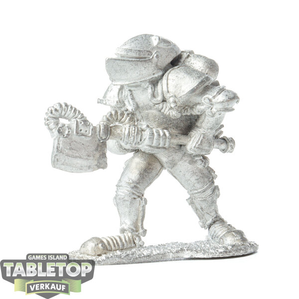 Miniaturen - Retained Knight with Roaz Axe - unbemalt