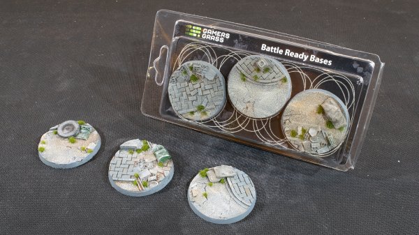 GamersGrass - Urban Warfare Bases - Round 50mm (x3)