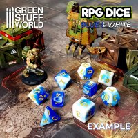 Green Stuff World - 7x Mix 16mm Dice - Blue White