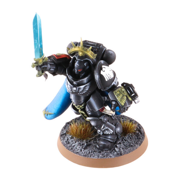 Space Marines - Captain in Gravis-Rüstung - gut bemalt