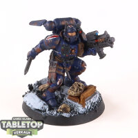 Ultramarines - Primaris Lieutenant in Phobos-Rüstung...