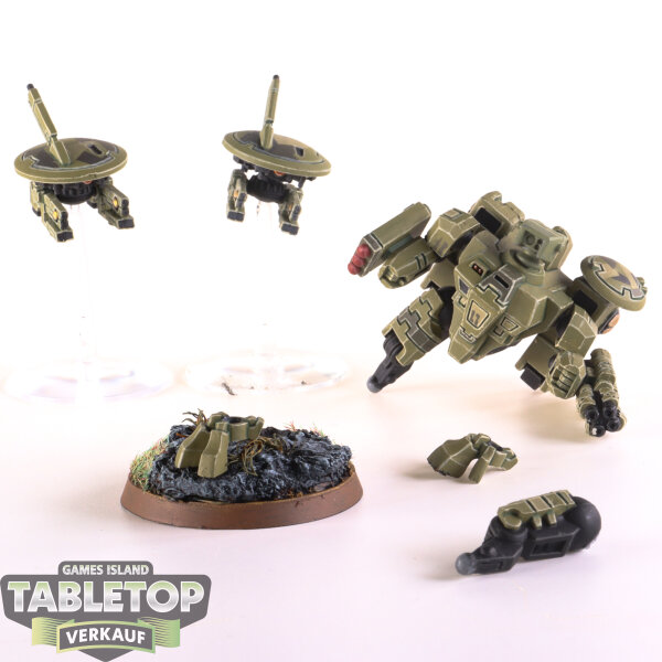 Tau Empire - XV8 Crisis Battlesuit & 2 Drohnen - gut bemalt