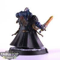 Iron Hands - 1 - Iron Hands Primaris Librarian - gut bemalt