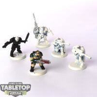 Space Marines - 5 x Scouts with Sniper Rifles - teilweise...