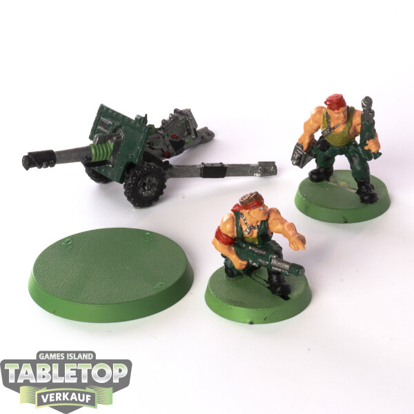 Astra Militarum - Catachans Jungle Fighter with Lascannon - bemalt