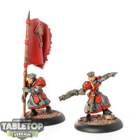 Khador - Winter Guard Officer & Standard - bemalt