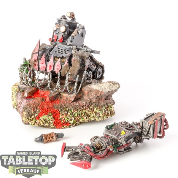 Orks - Ork Tracked Smasher (Wargame Exclusive) - bemalt