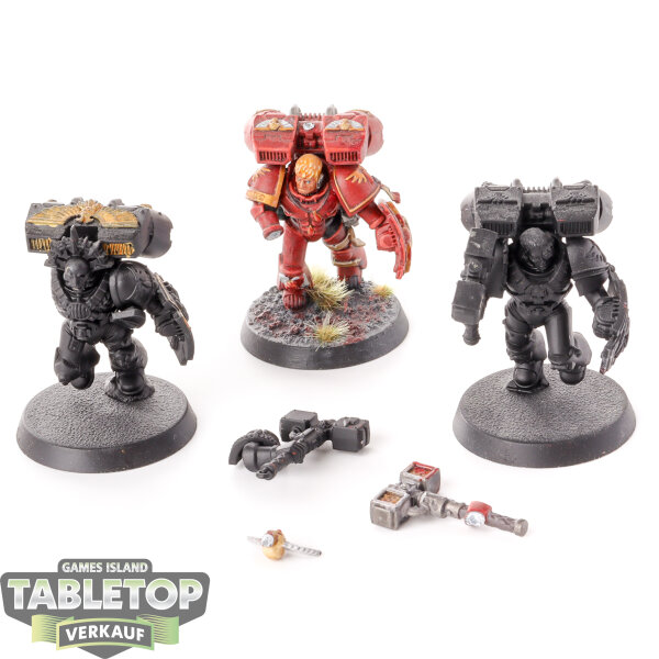 Blood Angels - 3 - Vanguard Veteran - teilweise bemalt