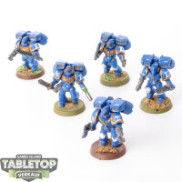 Ultramarines - 5 x Assault Squad klassisch - bemalt