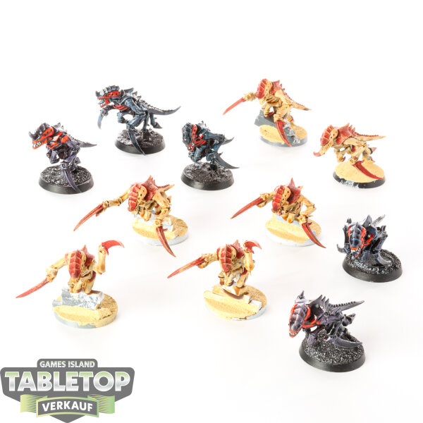 Tyraniden - 11x Tyranid Hormagaunt Brood - bemalt