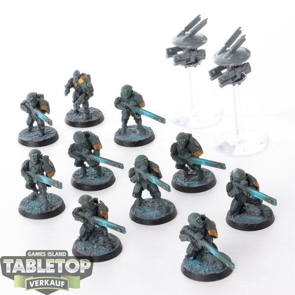 Tau Empire - 10 Fire Warriors & 2 Drohnen - teilweise bemalt