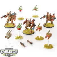 Tau Empire - 3 x XV8 Crisis Battlesuit Team - bemalt