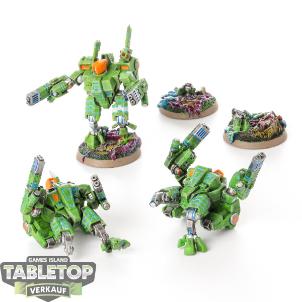 Tau Empire - 3 - XV8 Crisis Battlesuit - bemalt