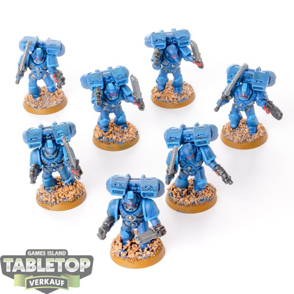 Space Marines - 7 x Assault Squad klassisch - bemalt