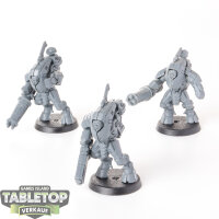 Tau Empire - 3- XV25 Stealth Battlesuits - unbemalt