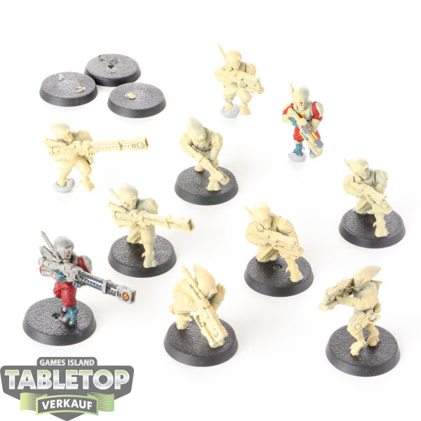 Tau Empire - 10 x Pathfinder Team - teilweise bemalt