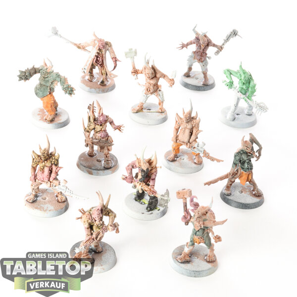 Death Guard - 12 x Poxwalkers - teilweise bemalt