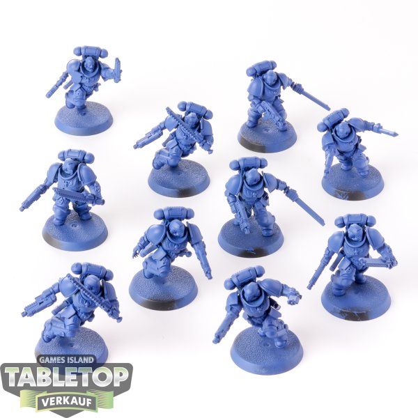 Space Marines - 10 x Assault Intercessors - grundiert