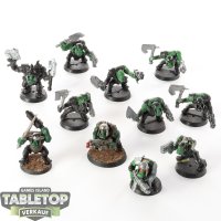 Orks - 11 x Ork Boyz - teilweise bemalt