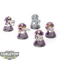 Space Marines - 5 x Scouts - teilweise bemalt