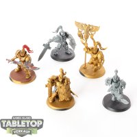 Adeptus Custodes - 5 x Custodian Guard Squad - teilweise...