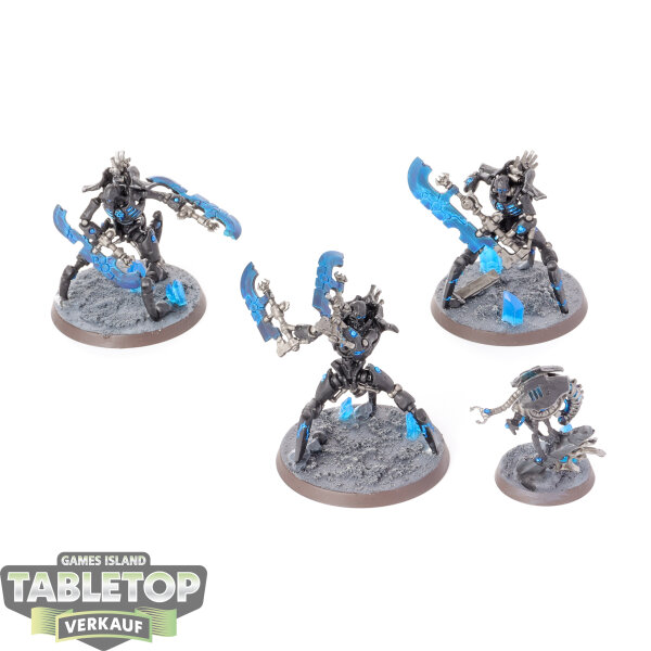 Necrons - 3 x Skorpekh Destroyers & Plasmacyte - bemalt