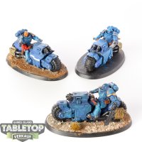 Space Marines - 3 - Outriders  - bemalt