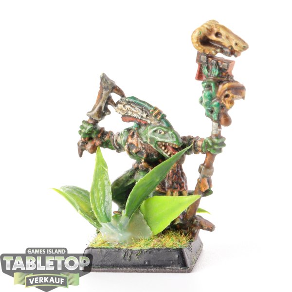 Lizardmen - Skink Starpriest (Classic) - bemalt