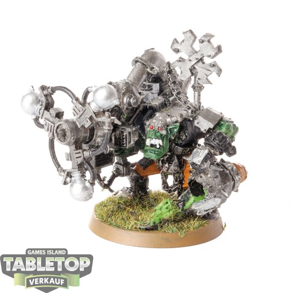 Orks - Big Mek with Shokk Attack Gun (Classic) - bemalt