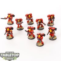 Blood Angels - 9 Assault Marines, klassisch - bemalt