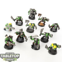 Orks - 11 x Ork Boyz klassisch - teilweise bemalt