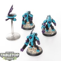 Tau Empire - 3 x XV25 Stealth Battlesuits - bemalt