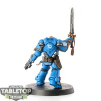 Ultramarines - Primaris Lieutenant with Power Sword - gut...