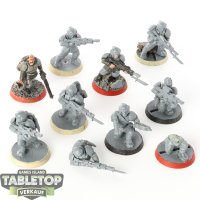 Astra Militarum - 9 Cadian Shock Troops - teilweise bemalt