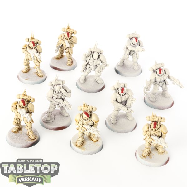 Space Marines - 10 x Primaris Infiltrators - teilweise bemalt